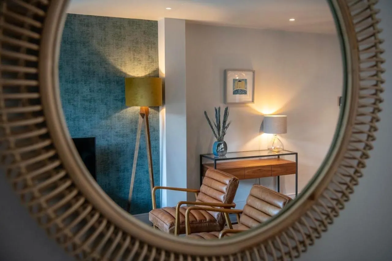 The Quadrant - The Larsen Suite York 0*,